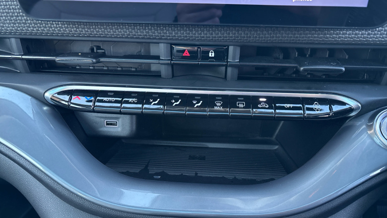 Fiat 500 87kW La Prima 42kWh 3dr Auto Electric Hatchback